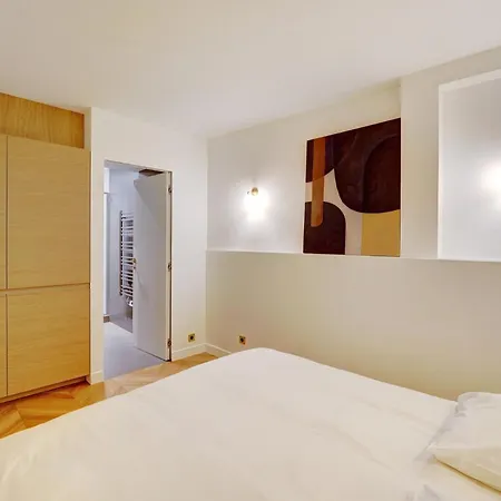 Bhv Centre De Appartamento Parigi
